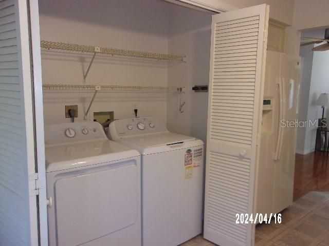 For Sale: $169,900 (2 beds, 2 baths, 1144 Square Feet)