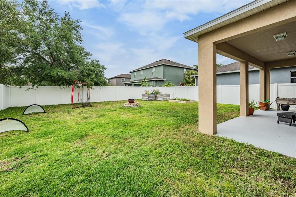 Active With Contract: $509,000 (4 beds, 3 baths, 2529 Square Feet)