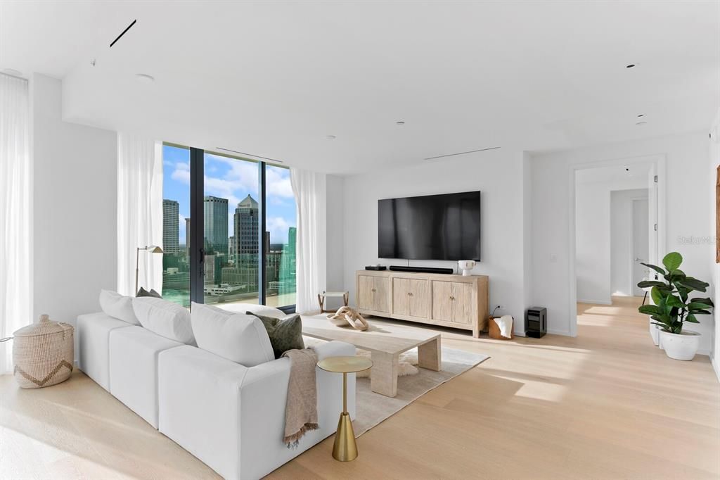 For Sale: $10,000,000 (4 beds, 4 baths, 5107 Square Feet)