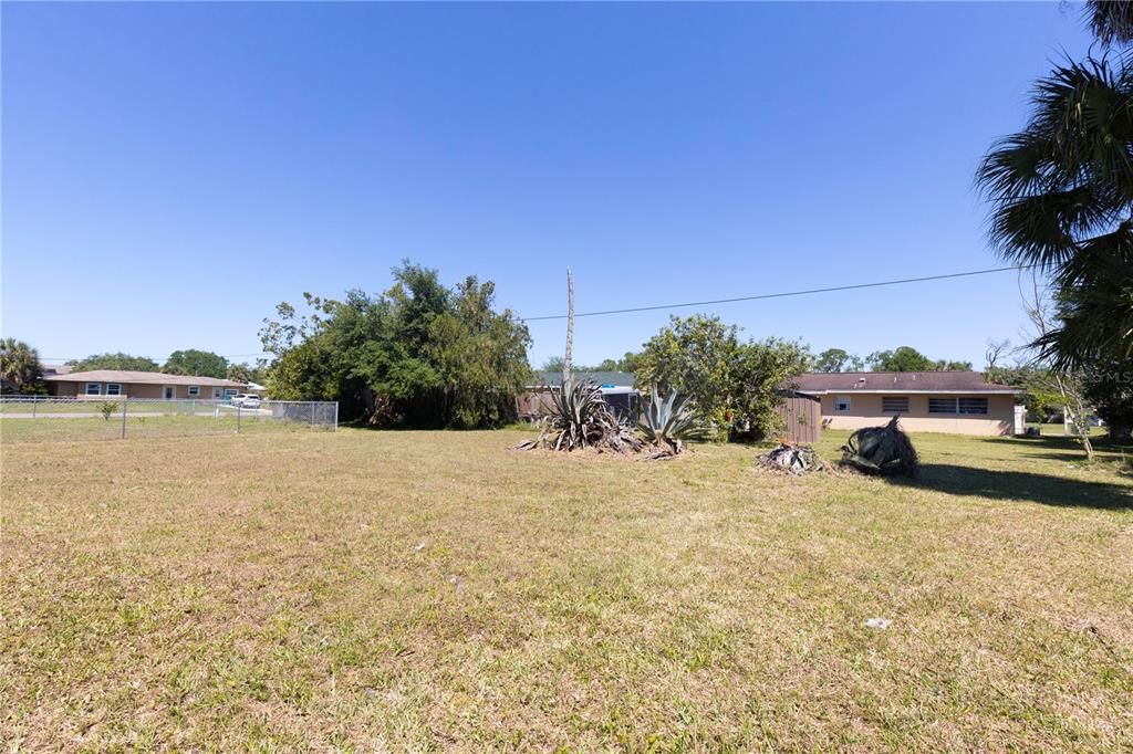 For Sale: $190,000 (3 beds, 2 baths, 1316 Square Feet)