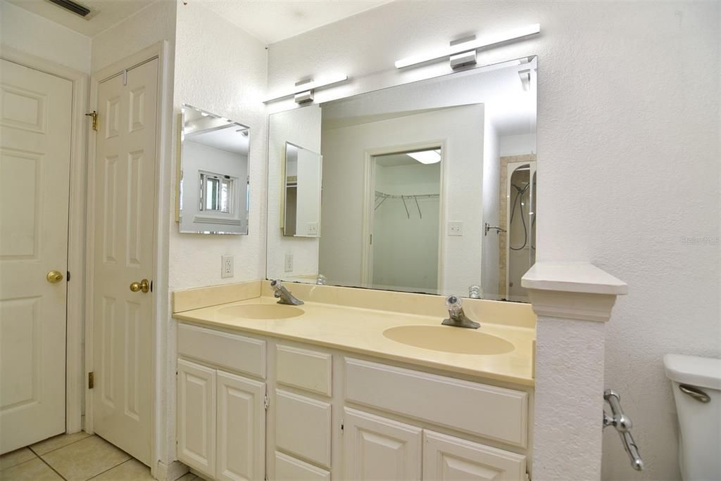 Недавно арендовано: $2,800 (3 спален, 3 ванн, 2151 Квадратных фут)