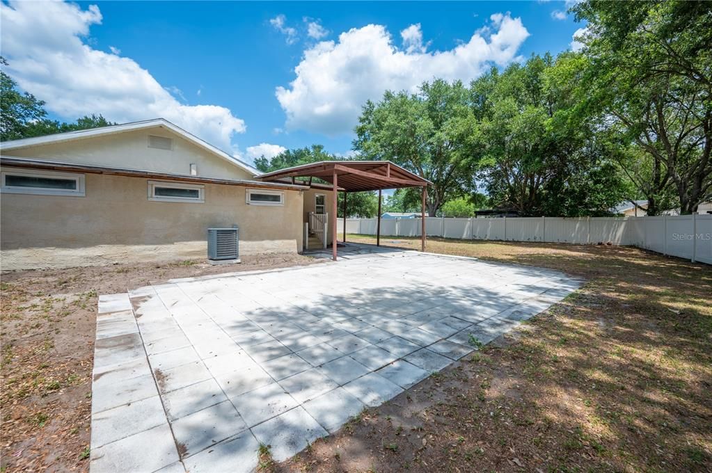 Active With Contract: $275,000 (4 beds, 2 baths, 1620 Square Feet)