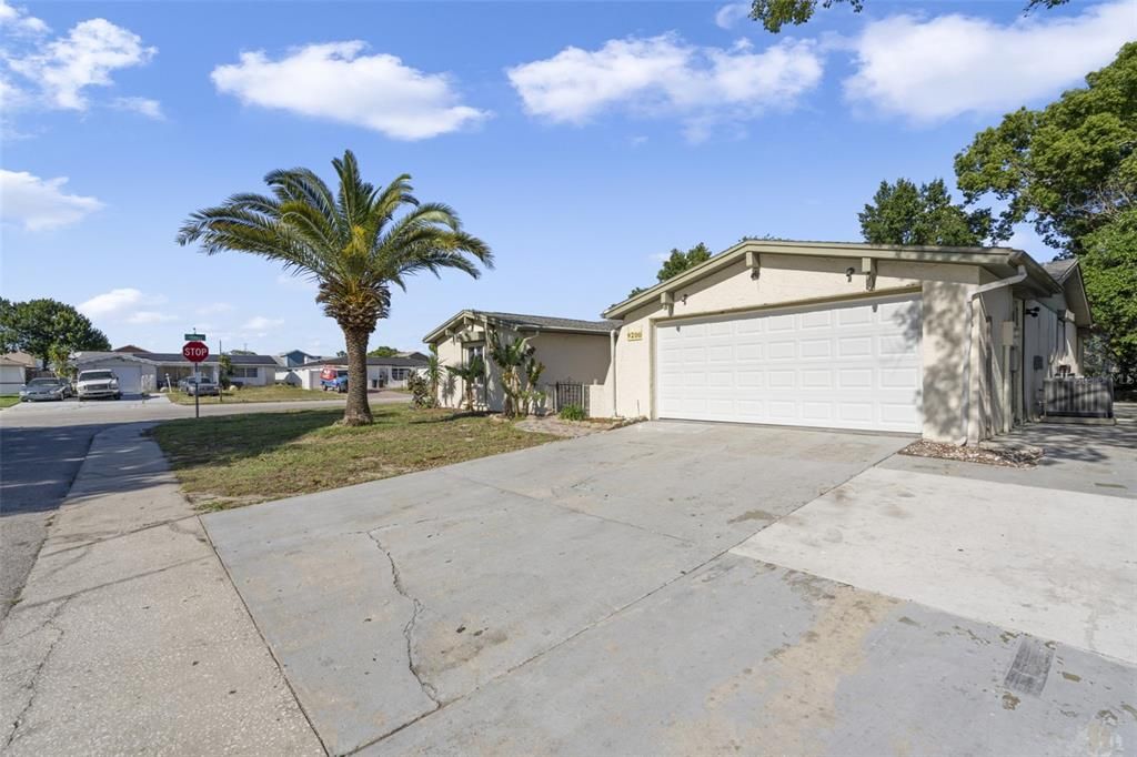 Recently Sold: $226,900 (3 beds, 2 baths, 1512 Square Feet)