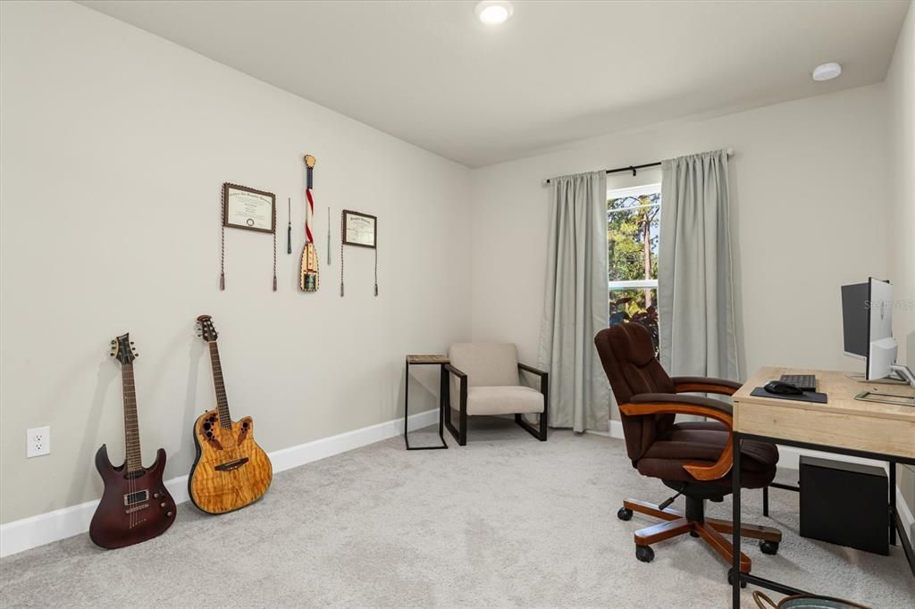 Active With Contract: $545,000 (4 beds, 3 baths, 3002 Square Feet)