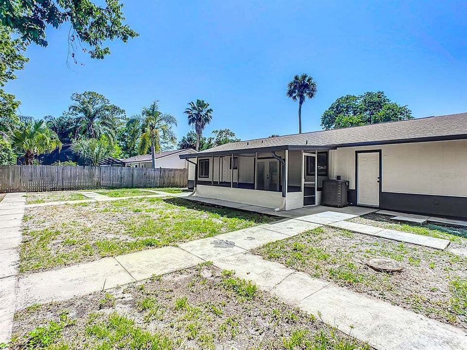 For Sale: $285,000 (3 beds, 2 baths, 1232 Square Feet)