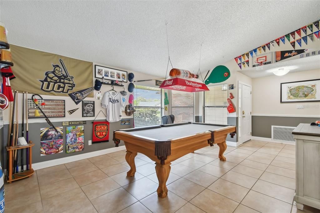 Active With Contract: $500,000 (4 beds, 2 baths, 2029 Square Feet)