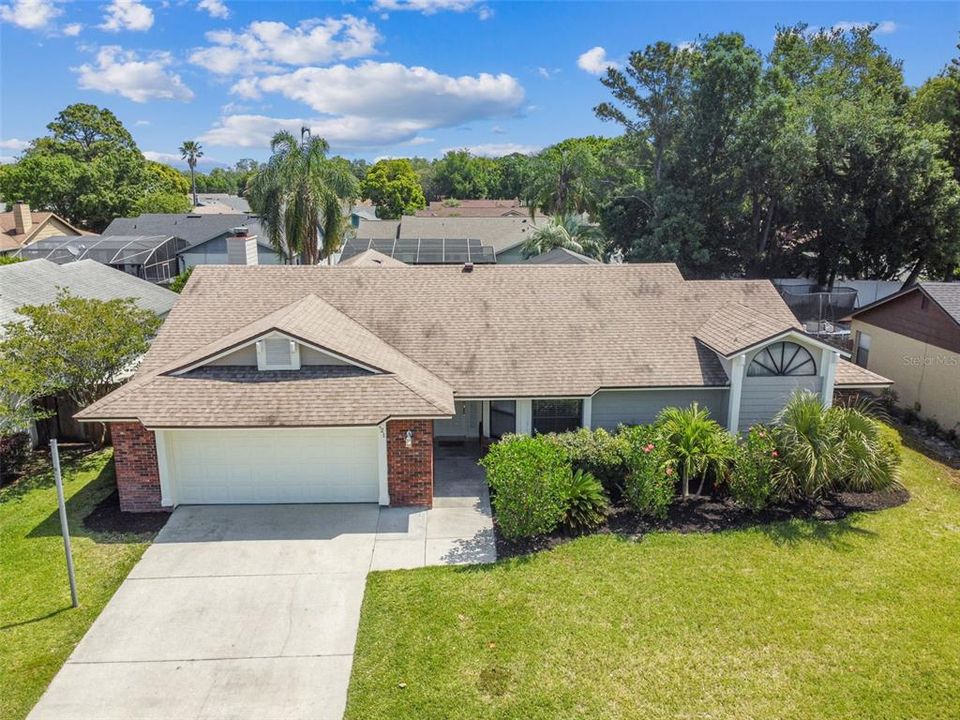 Active With Contract: $500,000 (4 beds, 2 baths, 2029 Square Feet)