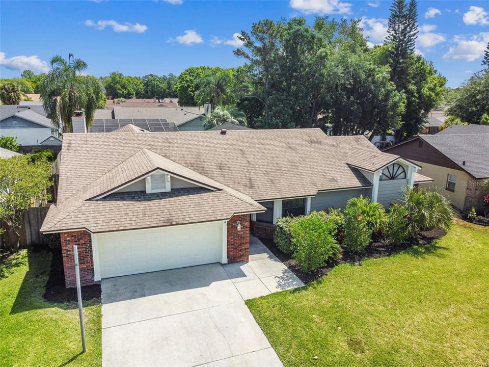 Active With Contract: $500,000 (4 beds, 2 baths, 2029 Square Feet)