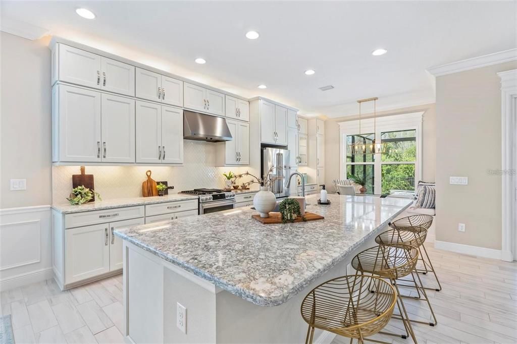 Recently Sold: $1,085,000 (4 beds, 4 baths, 2987 Square Feet)