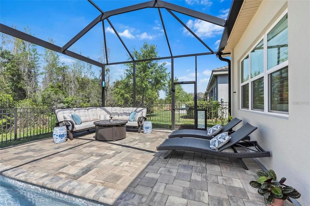 Recently Sold: $1,085,000 (4 beds, 4 baths, 2987 Square Feet)