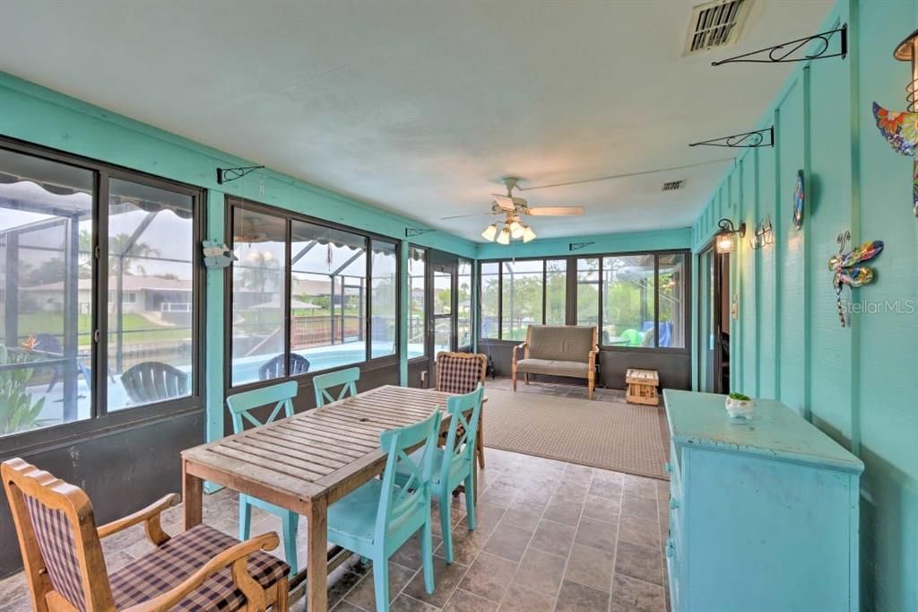 Active With Contract: $565,000 (3 beds, 2 baths, 2154 Square Feet)