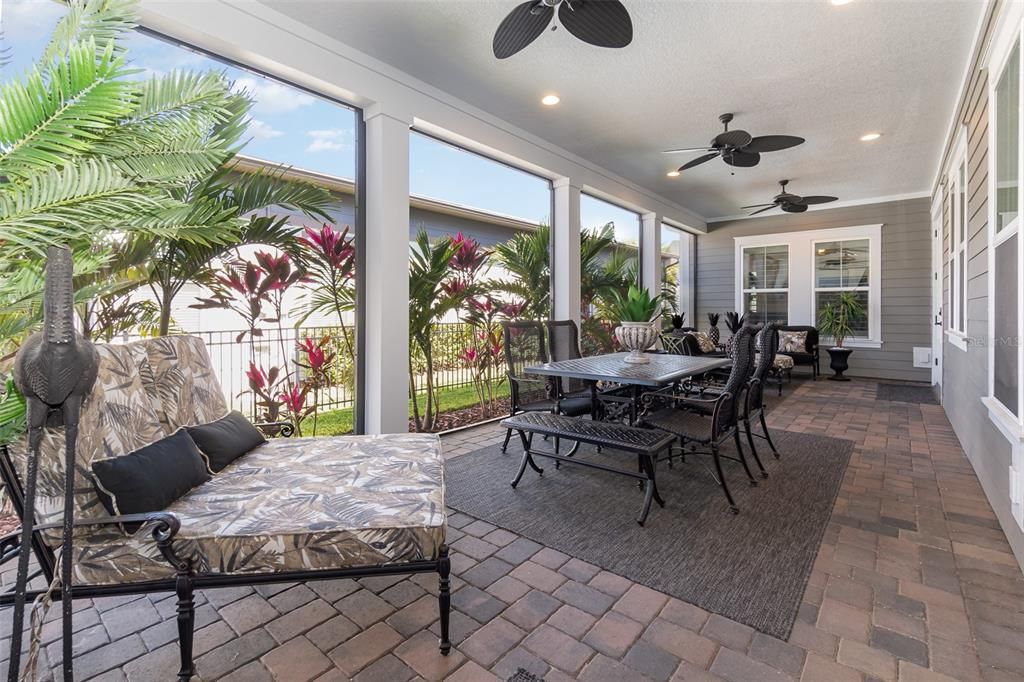 Active With Contract: $759,000 (3 beds, 2 baths, 2489 Square Feet)