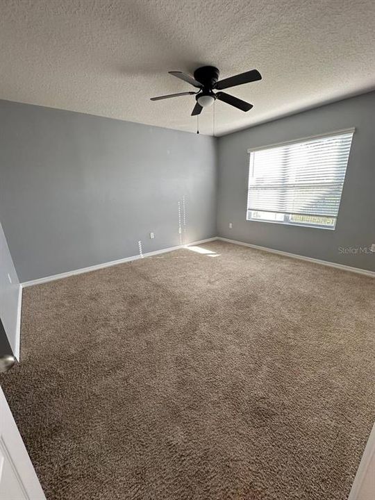 For Rent: $2,450 (3 beds, 2 baths, 1672 Square Feet)