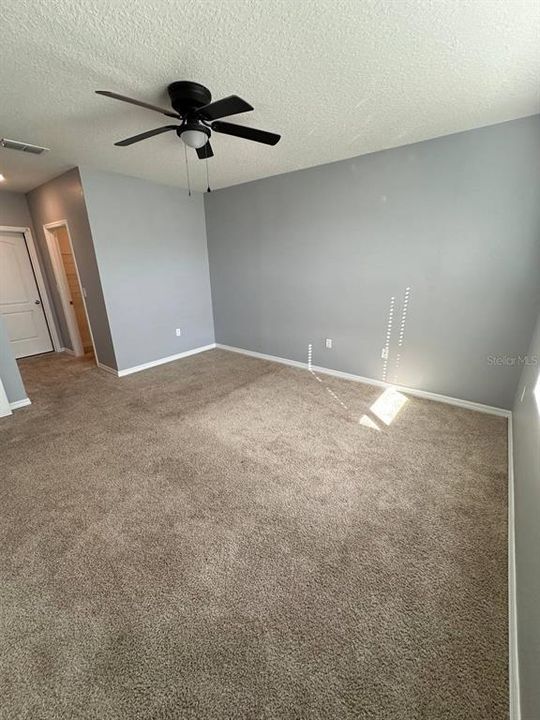 For Rent: $2,450 (3 beds, 2 baths, 1672 Square Feet)