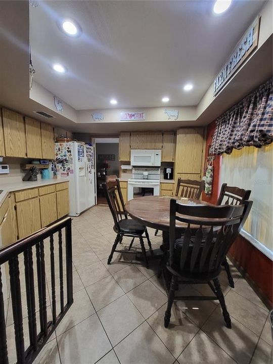 For Sale: $419,990 (3 beds, 1 baths, 1341 Square Feet)