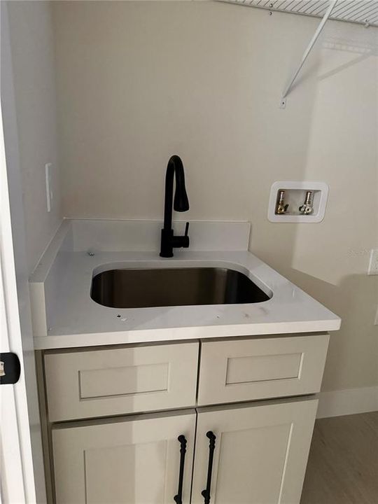 LAUNDRY ROOM SINK