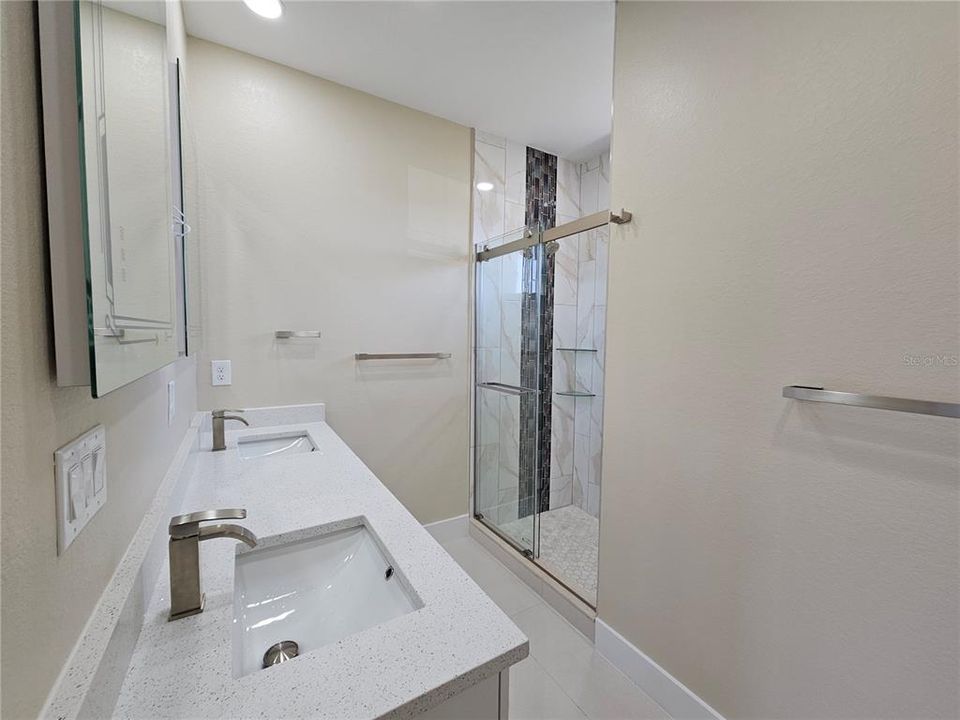 Недавно арендовано: $3,000 (4 спален, 3 ванн, 1974 Квадратных фут)