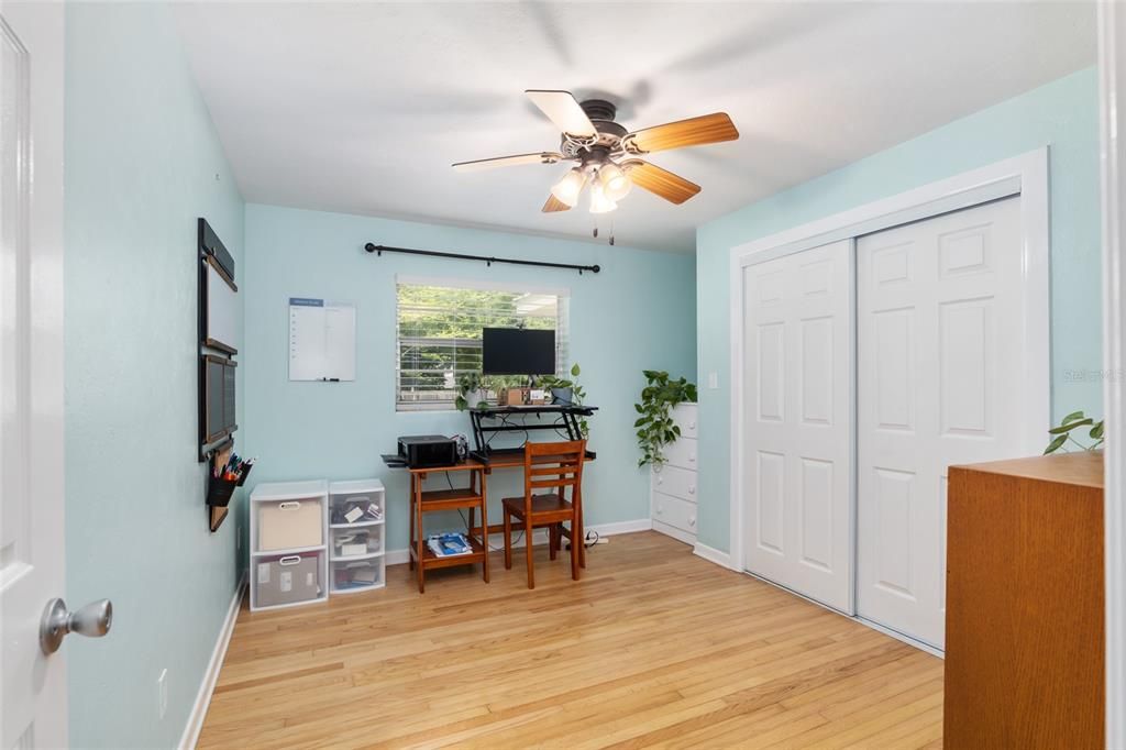 Active With Contract: $340,000 (3 beds, 2 baths, 2072 Square Feet)