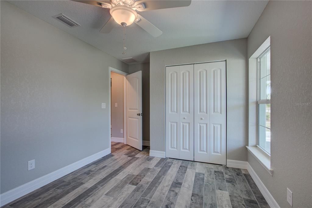 For Sale: $339,900 (3 beds, 2 baths, 1804 Square Feet)