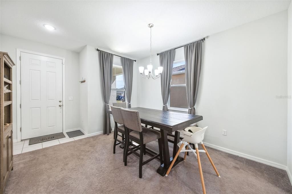 Active With Contract: $372,000 (3 beds, 2 baths, 1509 Square Feet)
