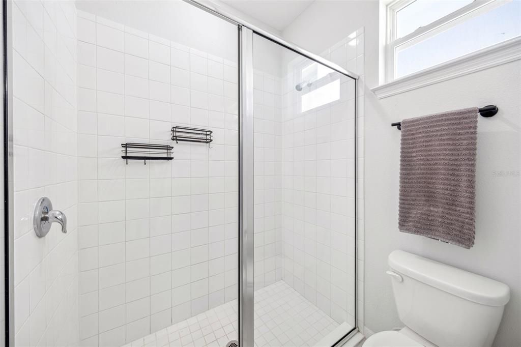 最近售出: $372,000 (3 贝兹, 2 浴室, 1509 平方英尺)