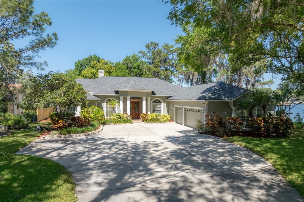 Active With Contract: $1,489,000 (5 beds, 3 baths, 4044 Square Feet)