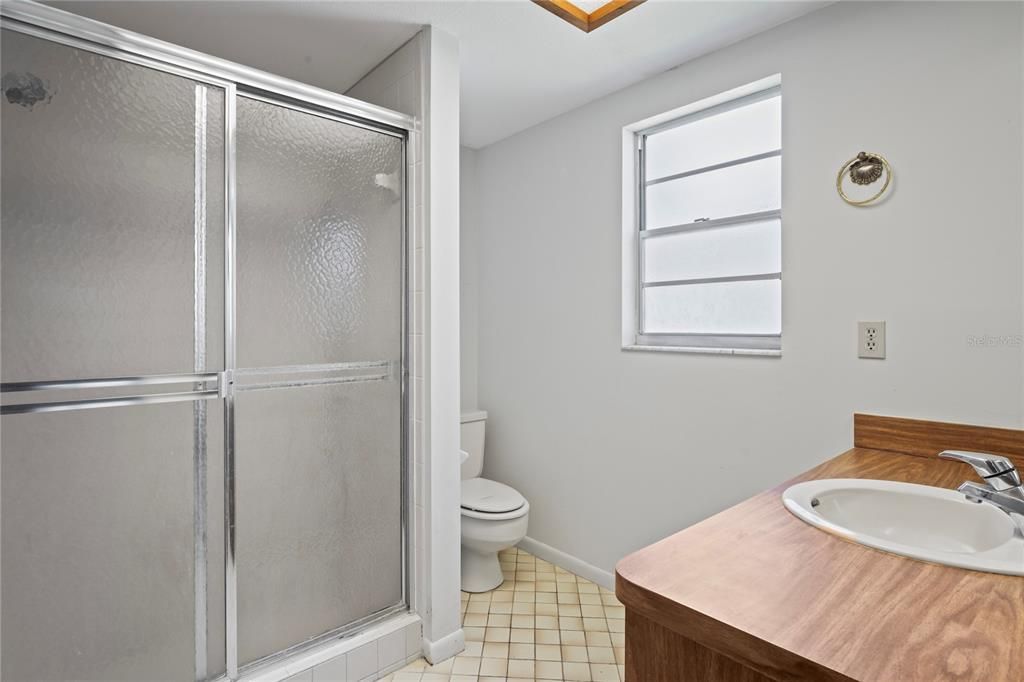 For Sale: $345,000 (2 beds, 2 baths, 1603 Square Feet)