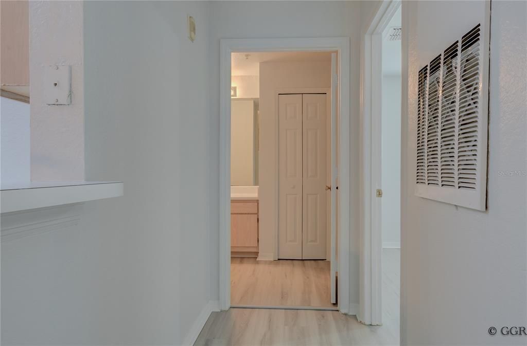 For Rent: $1,850 (2 beds, 2 baths, 1093 Square Feet)