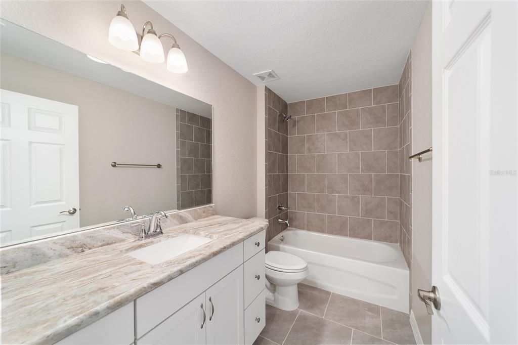 For Sale: $269,900 (3 beds, 2 baths, 1557 Square Feet)