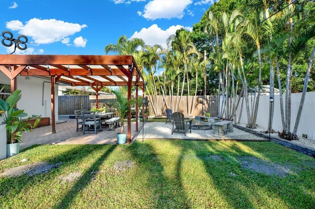 Recently Sold: $599,000 (2 beds, 2 baths, 1507 Square Feet)