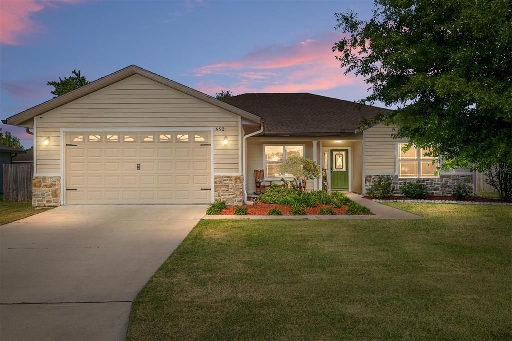 Active With Contract: $409,900 (4 beds, 2 baths, 2052 Square Feet)