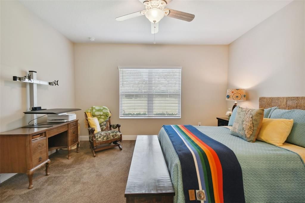 Active With Contract: $2,250 (2 beds, 2 baths, 1439 Square Feet)