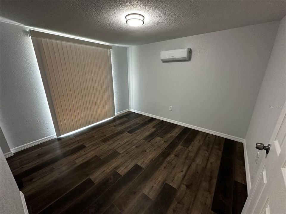 For Rent: $1,150 (1 beds, 1 baths, 600 Square Feet)