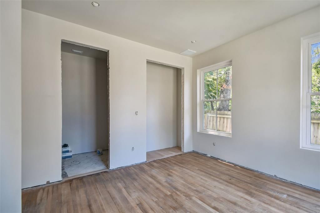 Active With Contract: $975,000 (2 beds, 2 baths, 1632 Square Feet)