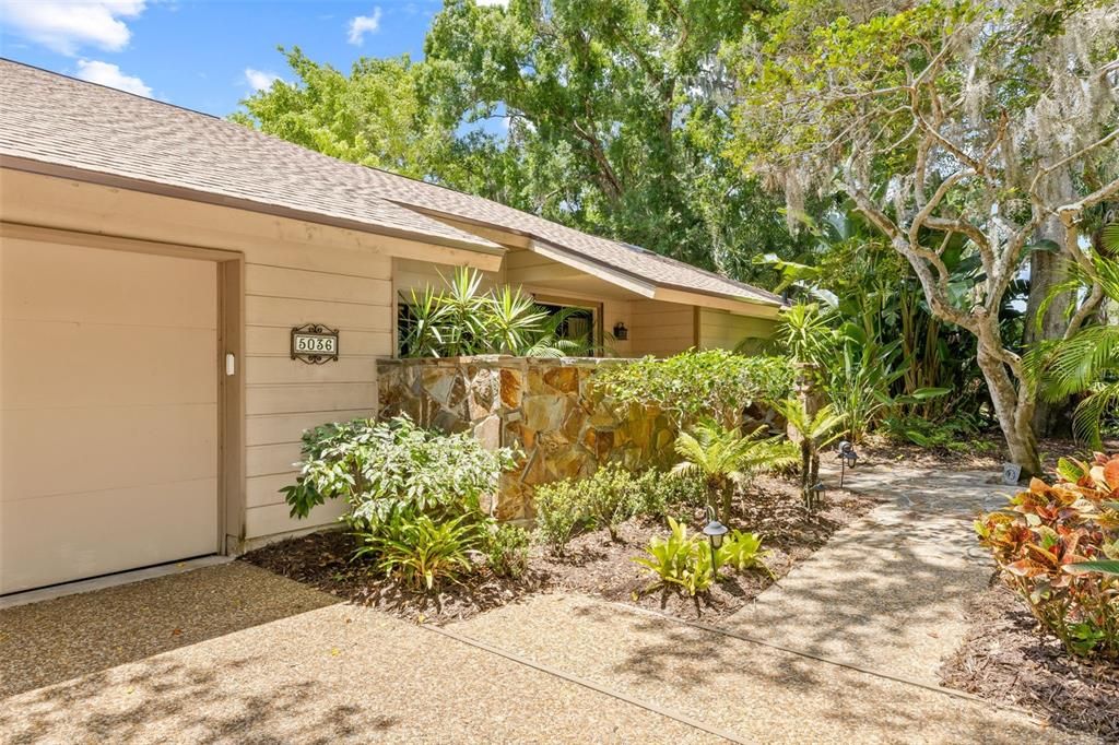 Enter your courtyard to the front double doors!