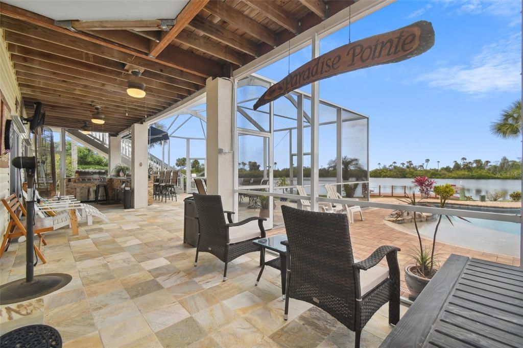 Active With Contract: $949,000 (3 beds, 4 baths, 4248 Square Feet)