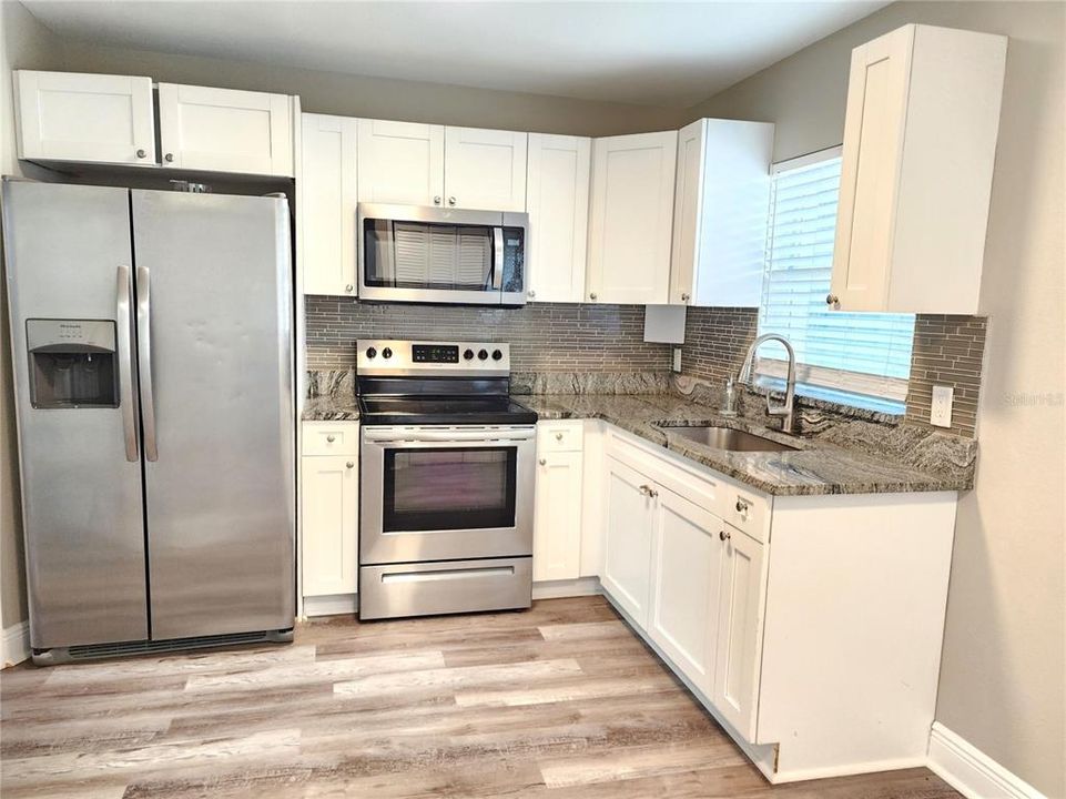 Recently Rented: $1,195 (1 beds, 1 baths, 750 Square Feet)