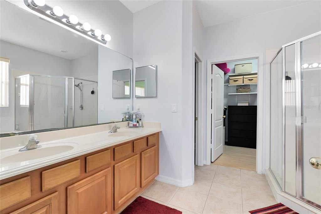 Active With Contract: $2,700 (4 beds, 3 baths, 2179 Square Feet)