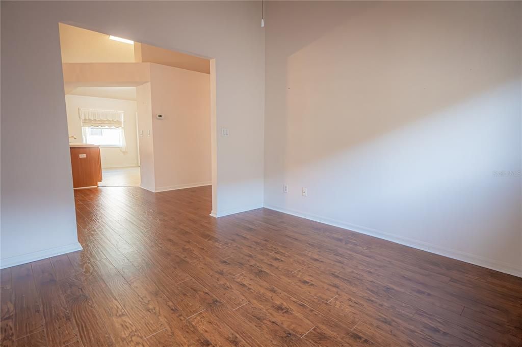 For Sale: $360,000 (2 beds, 2 baths, 1485 Square Feet)