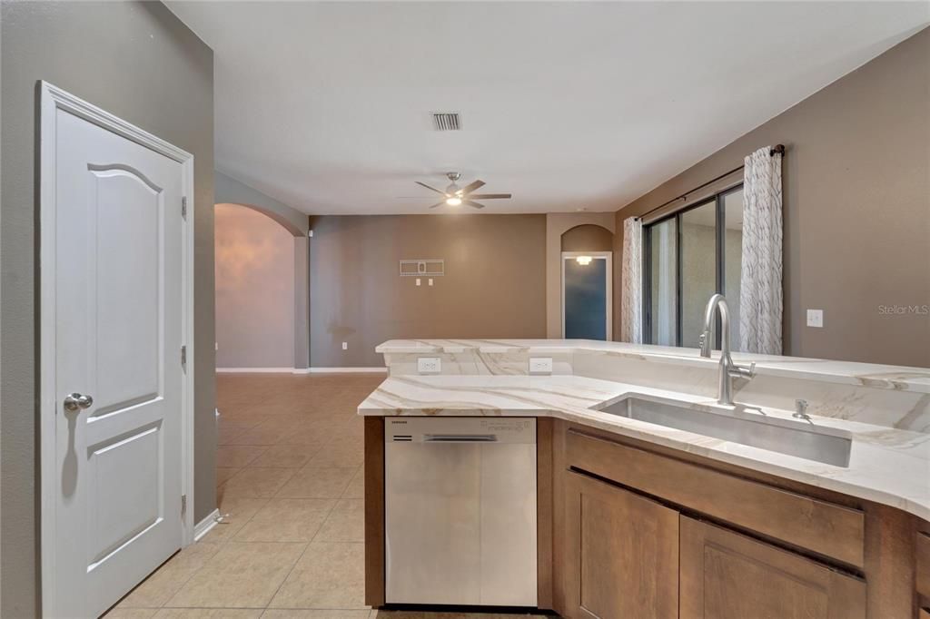 Active With Contract: $450,000 (4 beds, 2 baths, 2177 Square Feet)