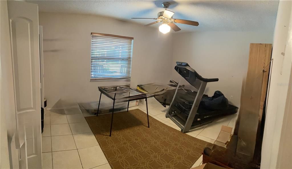 For Rent: $2,800 (3 beds, 2 baths, 1597 Square Feet)