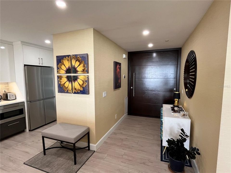 For Sale: $1,199,000 (2 beds, 2 baths, 1632 Square Feet)
