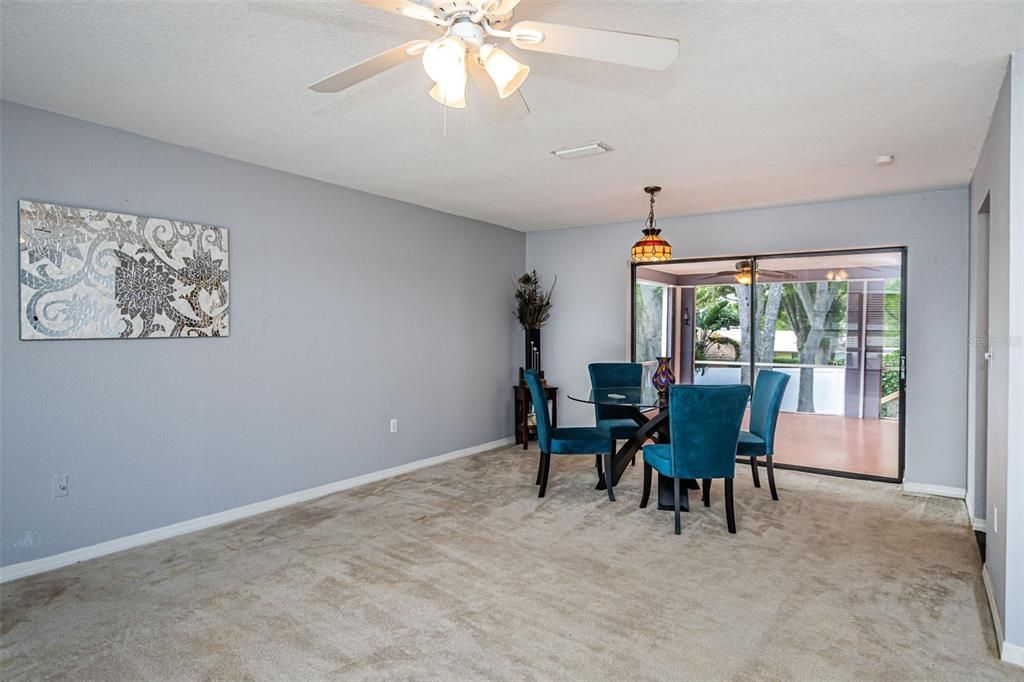 For Sale: $499,900 (3 beds, 2 baths, 1818 Square Feet)