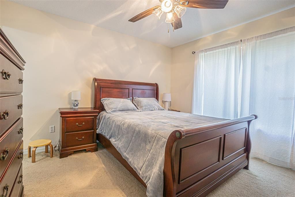 For Sale: $259,000 (3 beds, 2 baths, 1408 Square Feet)