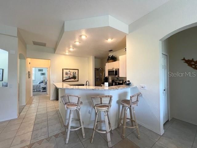 For Rent: $2,500 (2 beds, 2 baths, 1290 Square Feet)