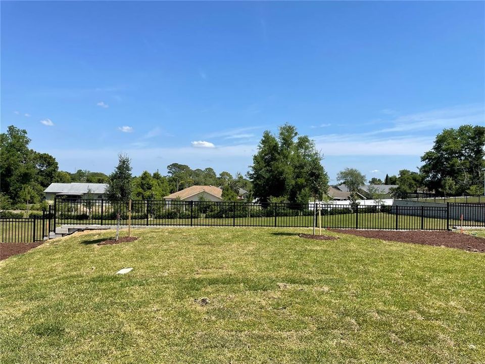 For Sale: $449,990 (4 beds, 2 baths, 2402 Square Feet)
