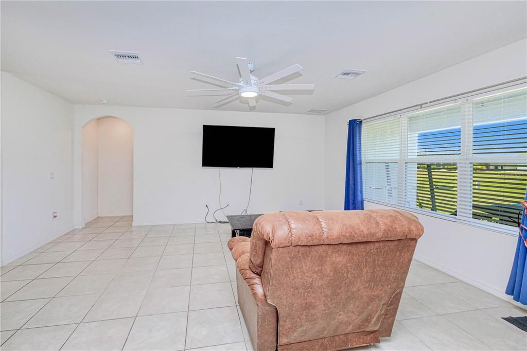 For Sale: $399,000 (4 beds, 2 baths, 2090 Square Feet)