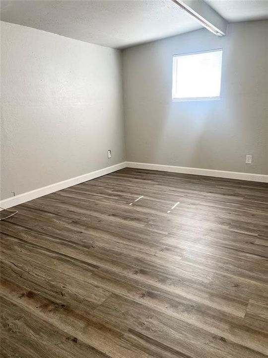 For Rent: $1,100 (1 beds, 1 baths, 500 Square Feet)