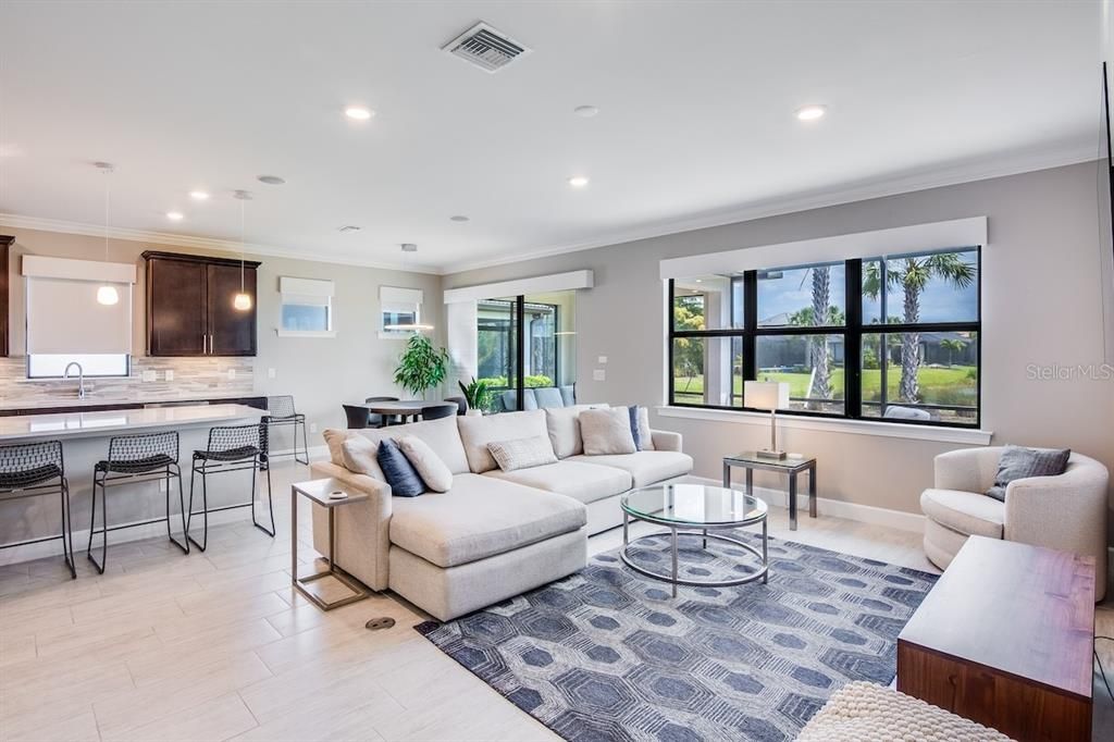 For Sale: $639,000 (2 beds, 2 baths, 1681 Square Feet)