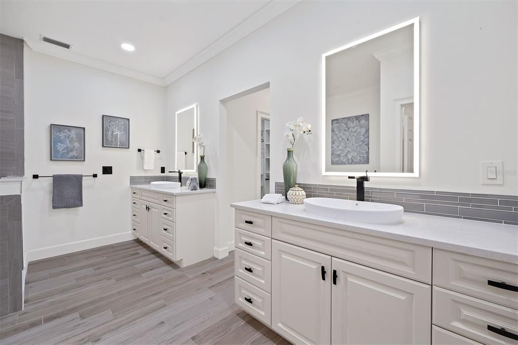Active With Contract: $1,895,000 (4 beds, 3 baths, 3504 Square Feet)